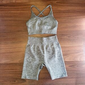 AYBL Seamless Sports Bra & Leggings Matching Set Size Small